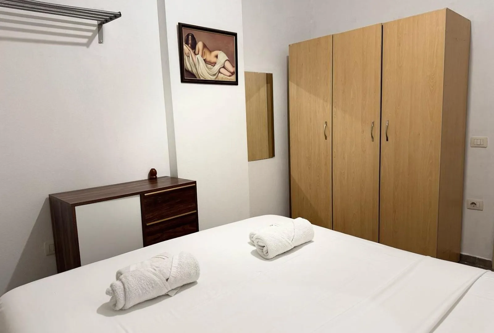 Apartamento Tirana Centre Lions Gate 8 Albania